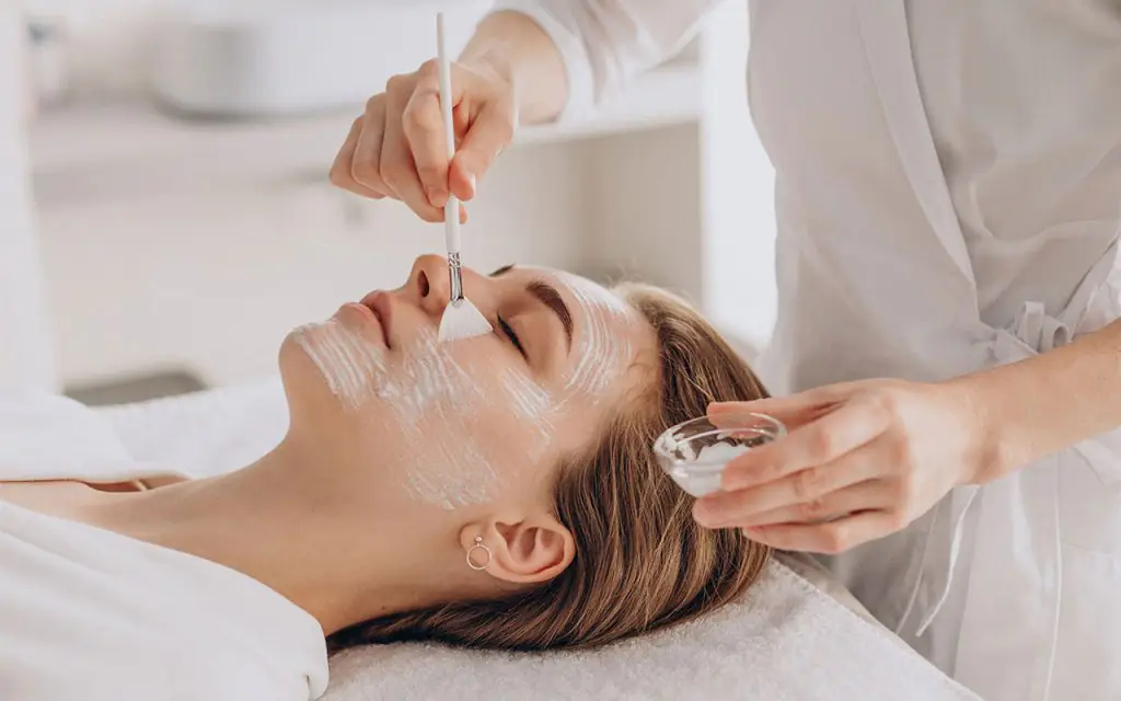 Chemical Peels at Desirable Beauty Boutique in Teaneck, NJ